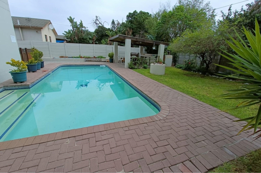 To Let 1 Bedroom Property for Rent in Table View Western Cape